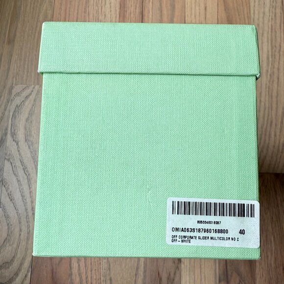 Off-White Rubber Graphic Print Slides Black - Picture 7 of 7